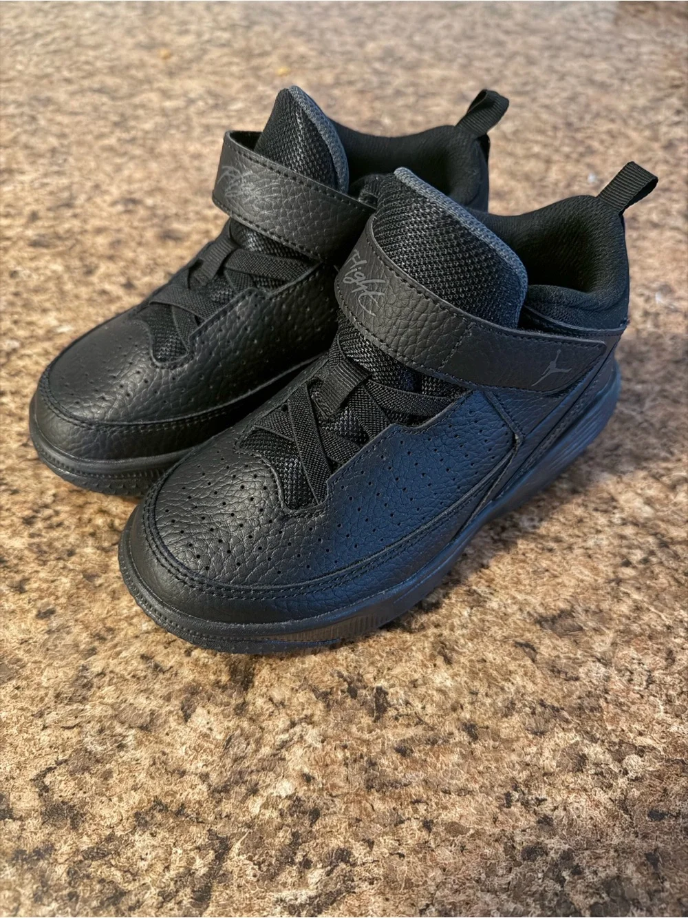 NIKE JORDAN MAX AURA V SNEAKERS Kids BLACK HI-TOP DZ4354 SHOES!(12c)